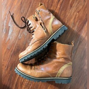 Preowned Petit Nord leather boots euro size 39